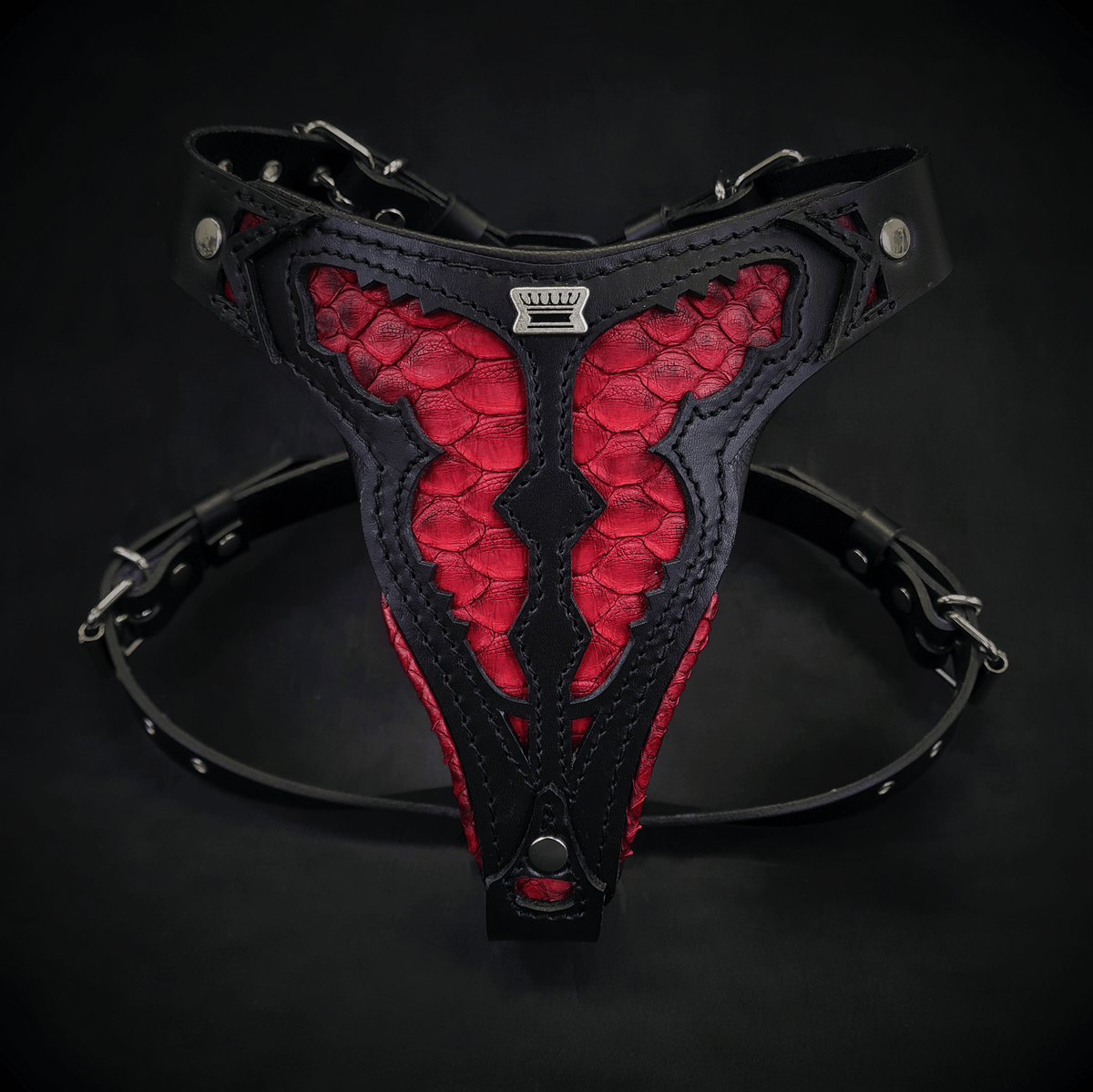 Bestia Red Dragon Leather Dog Harness – Medium Dogs