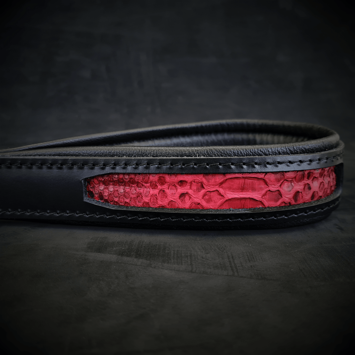 Bestia Red Dragon Leather Dog Leash