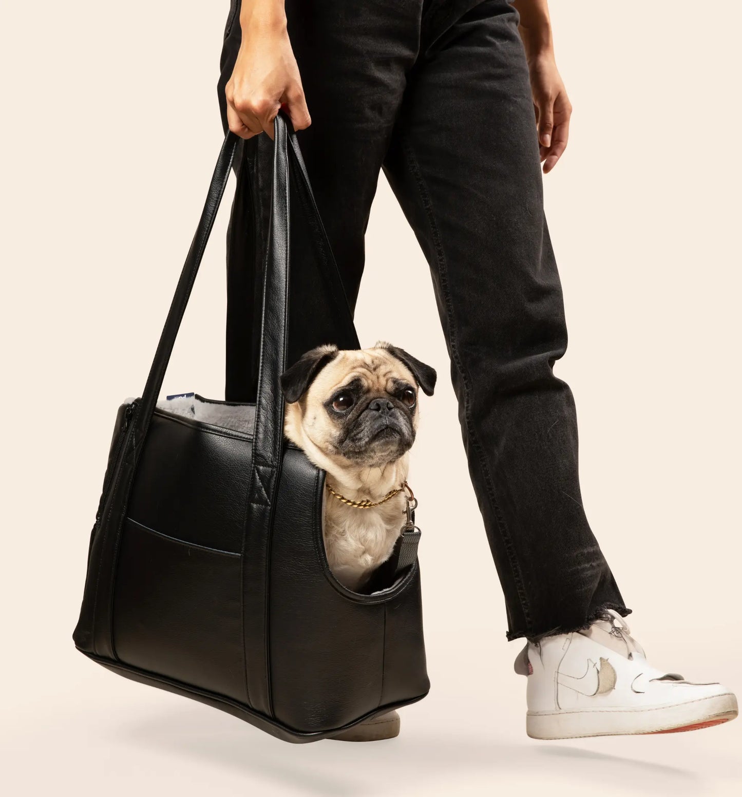 PupTote™ 3-in-1 Faux Leather Dog Carrier Bag - Black Paw.com