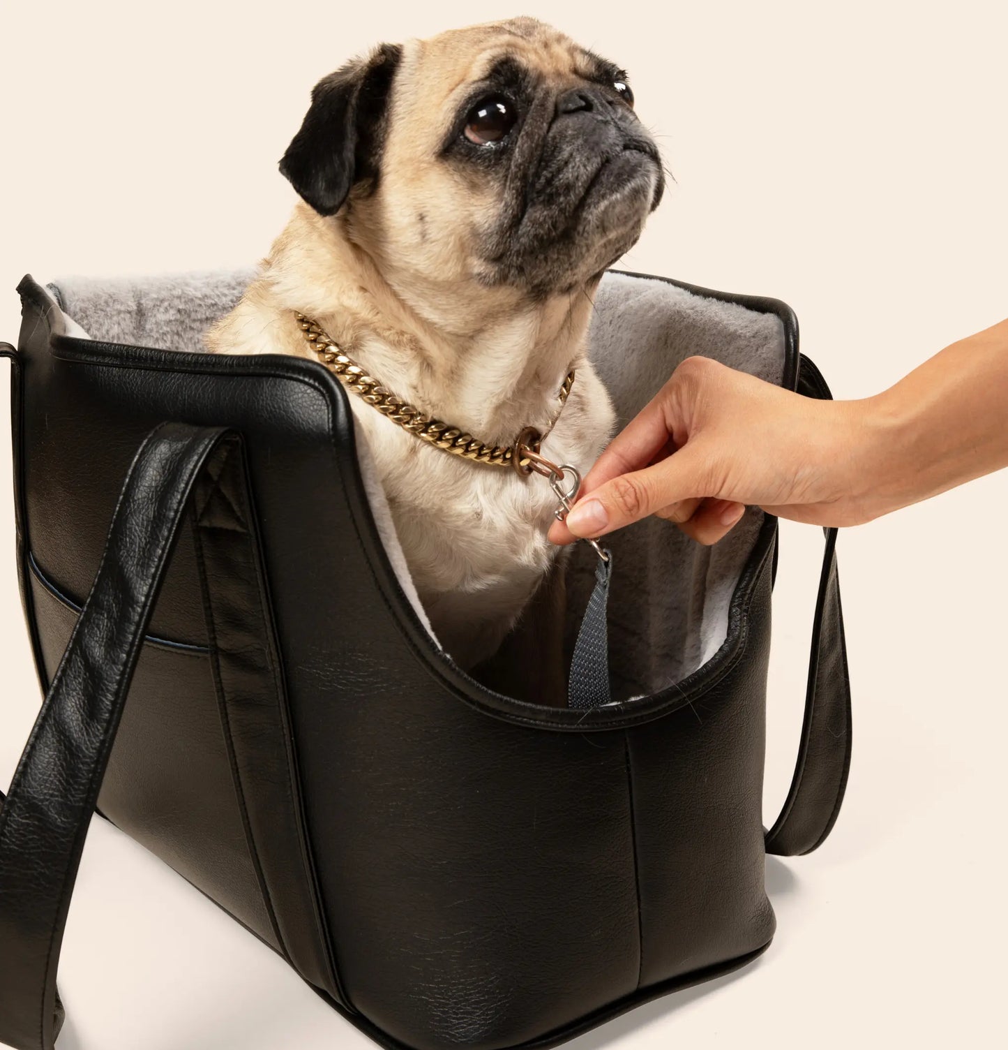 PupTote™ 3-in-1 Faux Leather Dog Carrier Bag - Black Paw.com