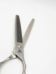 Norfie ProFlux 7” Thinning Grooming Shear