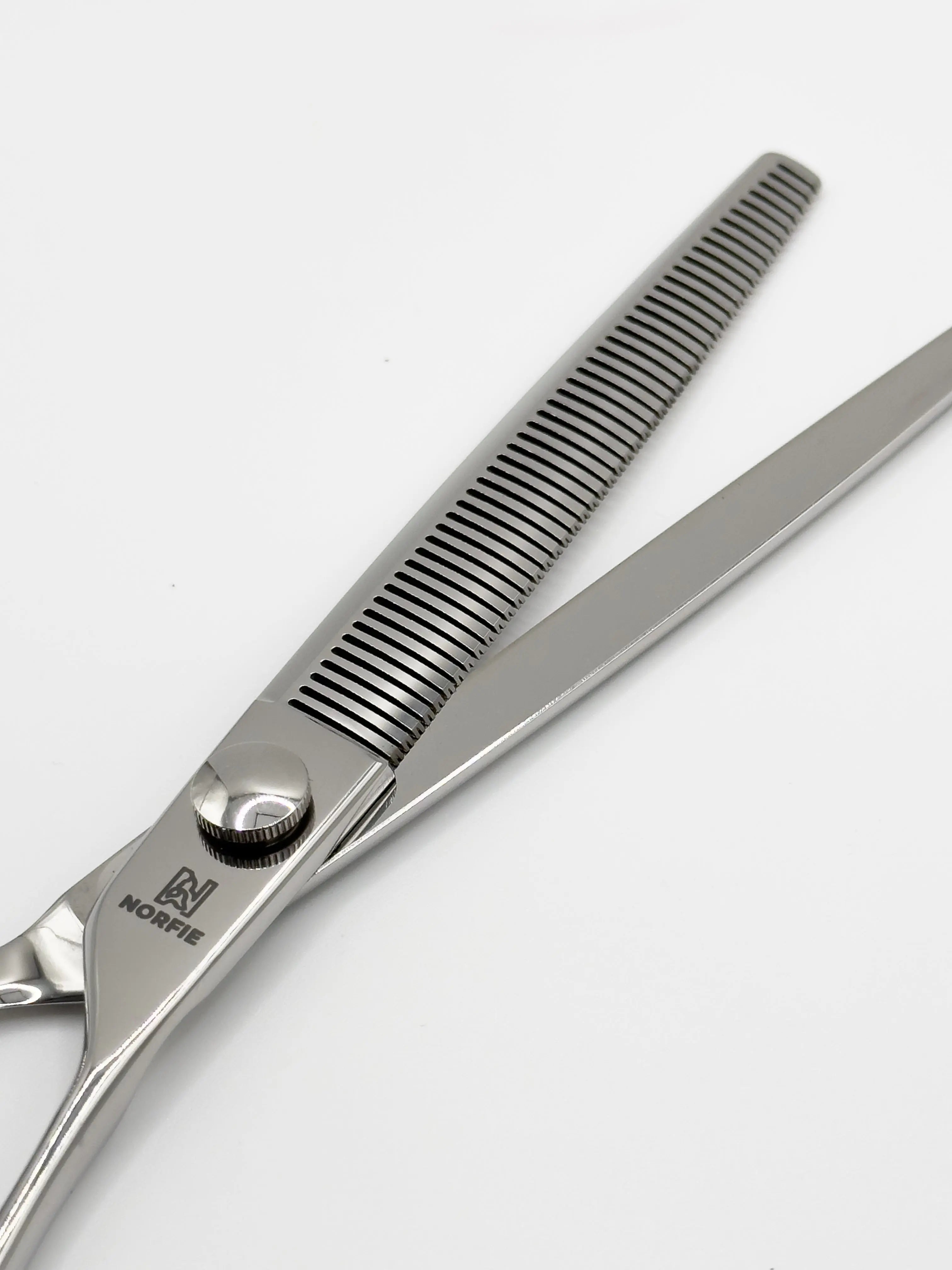 Norfie ProFinish 7” Thinning VG10 Grooming Shear