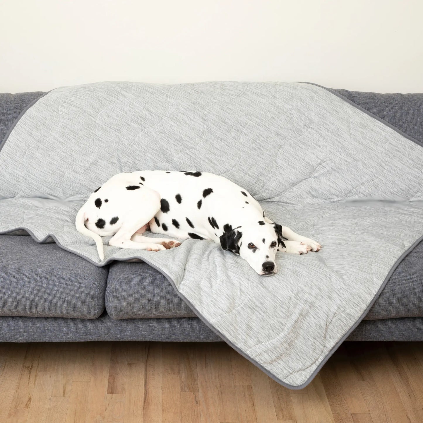 PupChill™ Cooling Waterproof Blanket - Arctic Grey Paw.com
