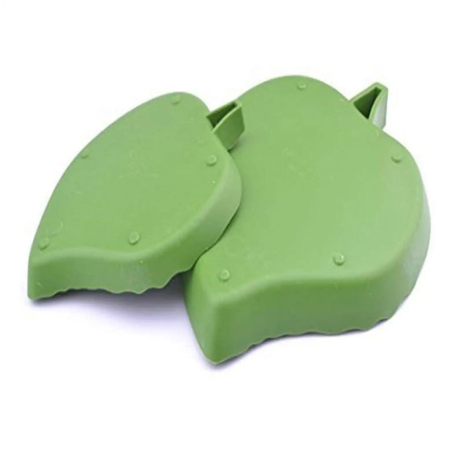 Reptile Leaf Shape Dish Flat Water Plate for Lizards Young Bearded Dragons Chameleon Small Snakes Water Plate for Turtle Lizards