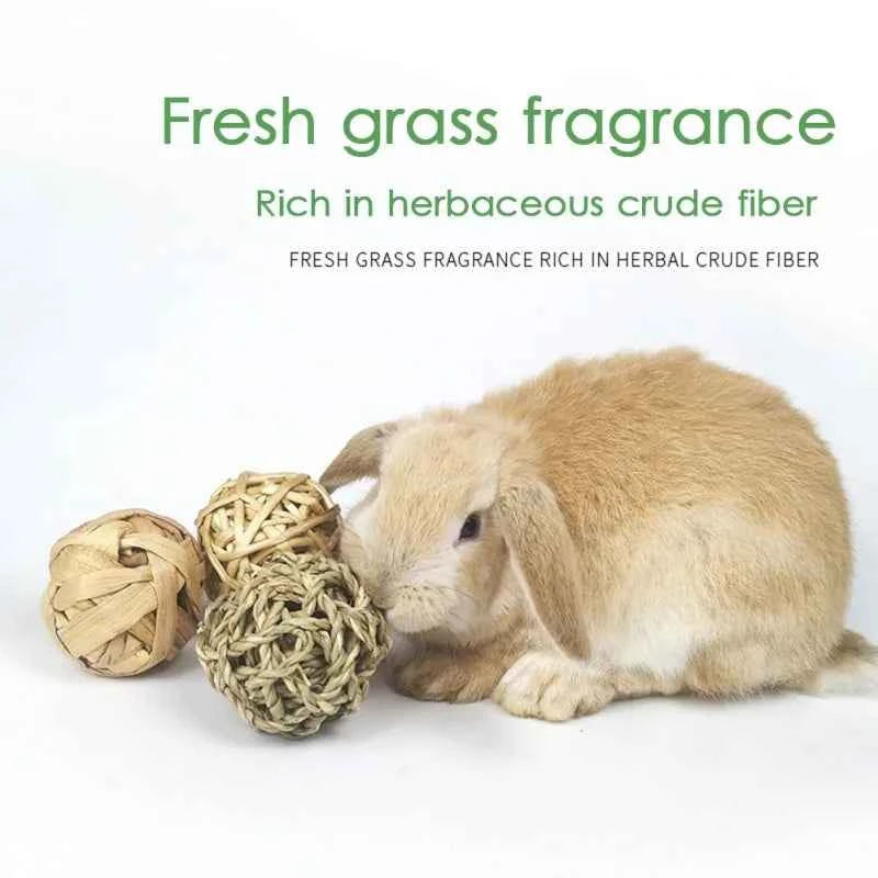 5PCS Rabbit Ball Toys Bunny Treats Toys For Teething Small Animal Chew Toys Grass Ball For Dwarf Hamster Rabbits Guinea Pigs Ger