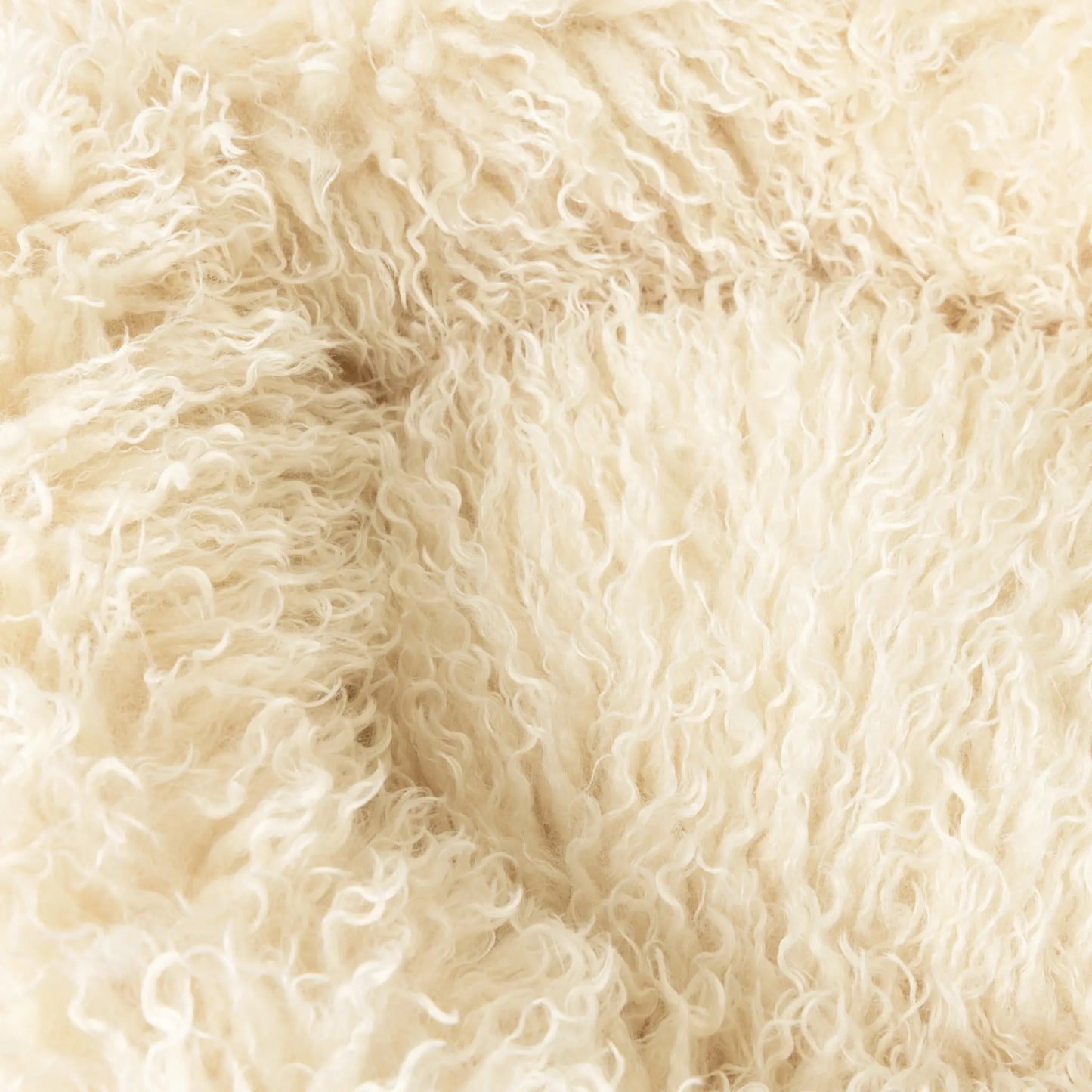 PupPouf™ Luxe Faux Fur Donut Dog Bed - Plush Sheep Ivory Paw.com