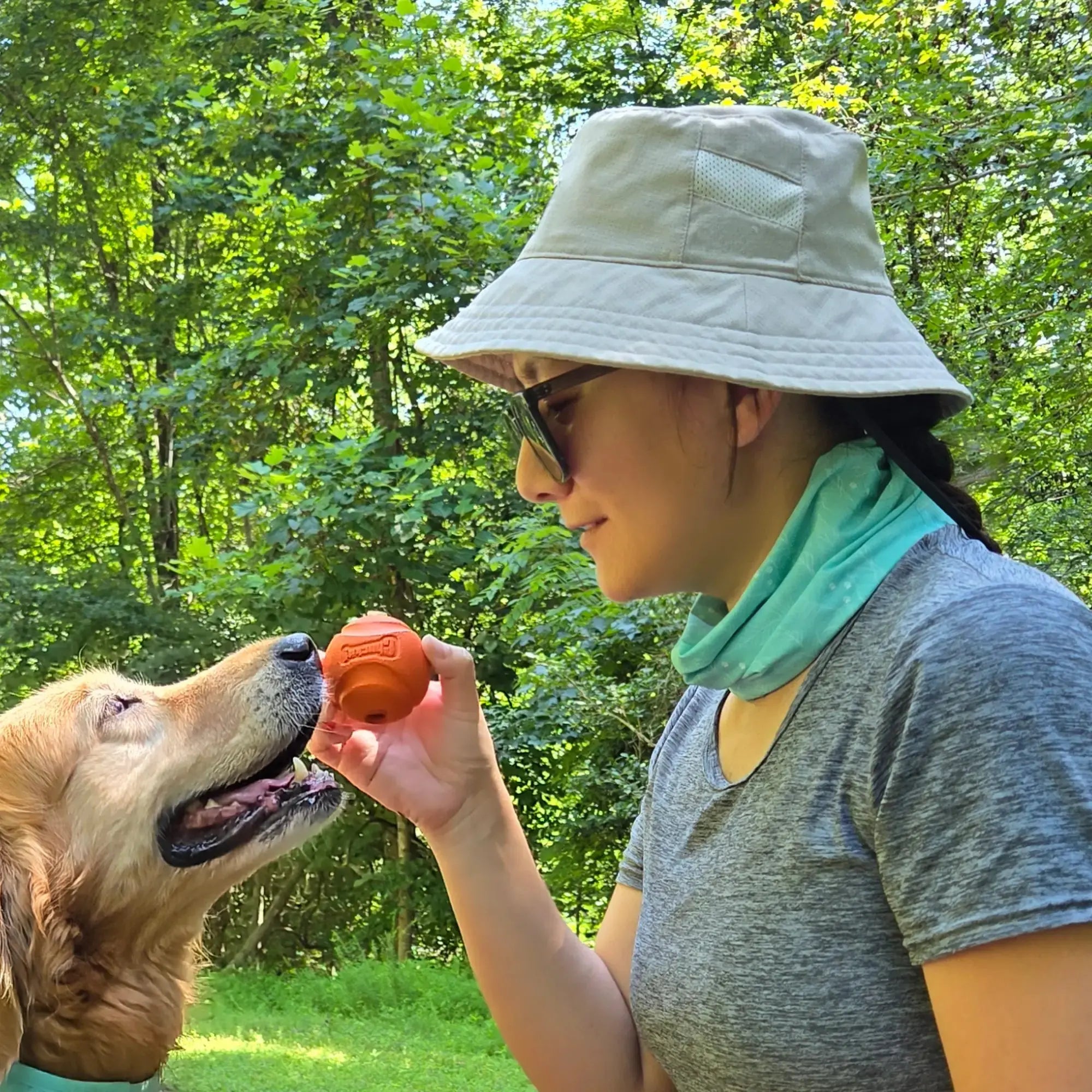 CoolingPals Human Cooling Neck Gaiter