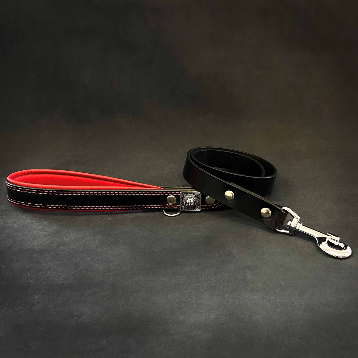 Bestia Eros 1" Leather Dog Leash – Black