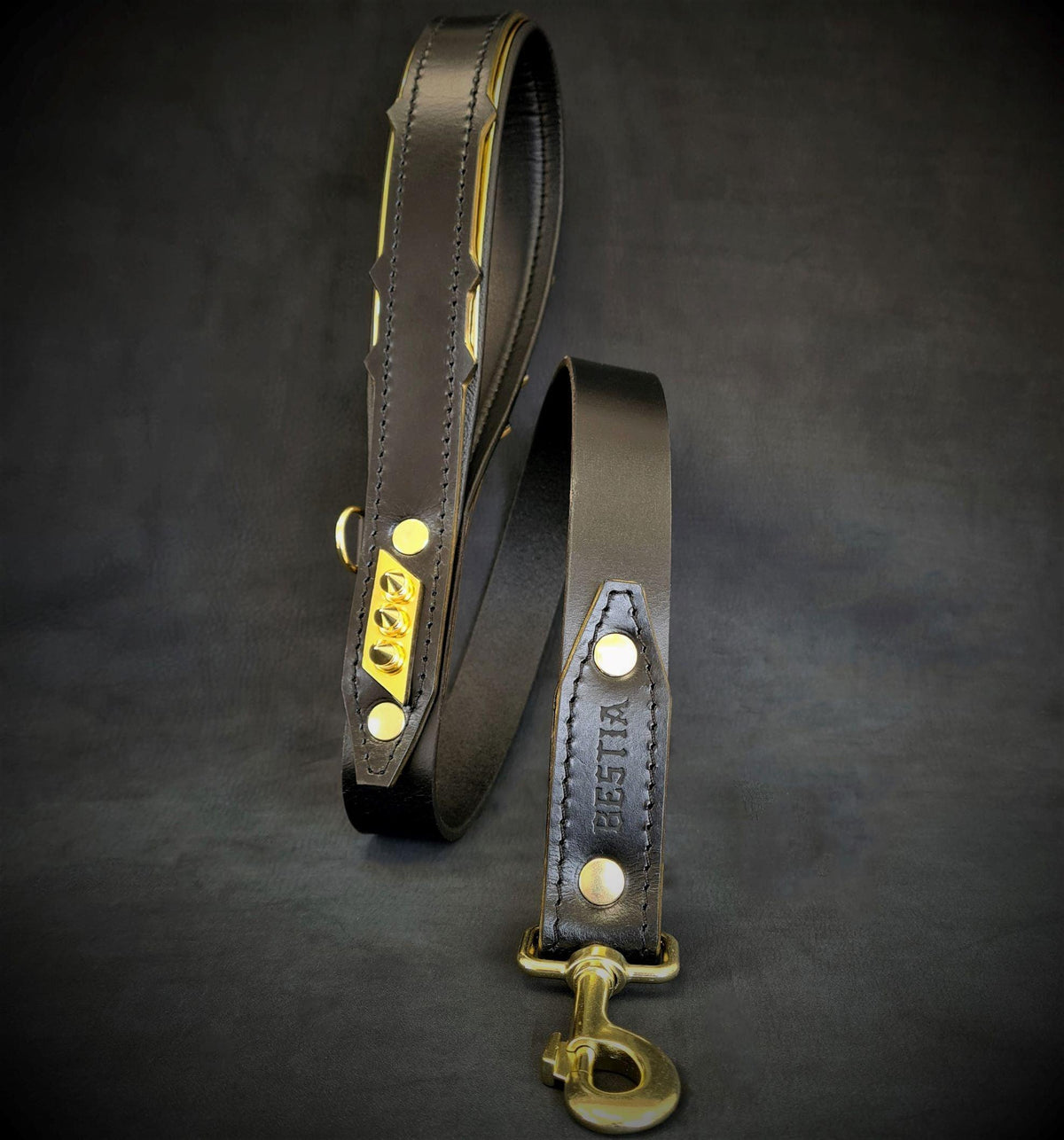 Bestia Midas Leather Dog Leash