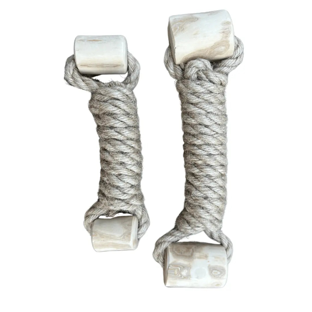 hemp rope + coffee wood toy rōmng