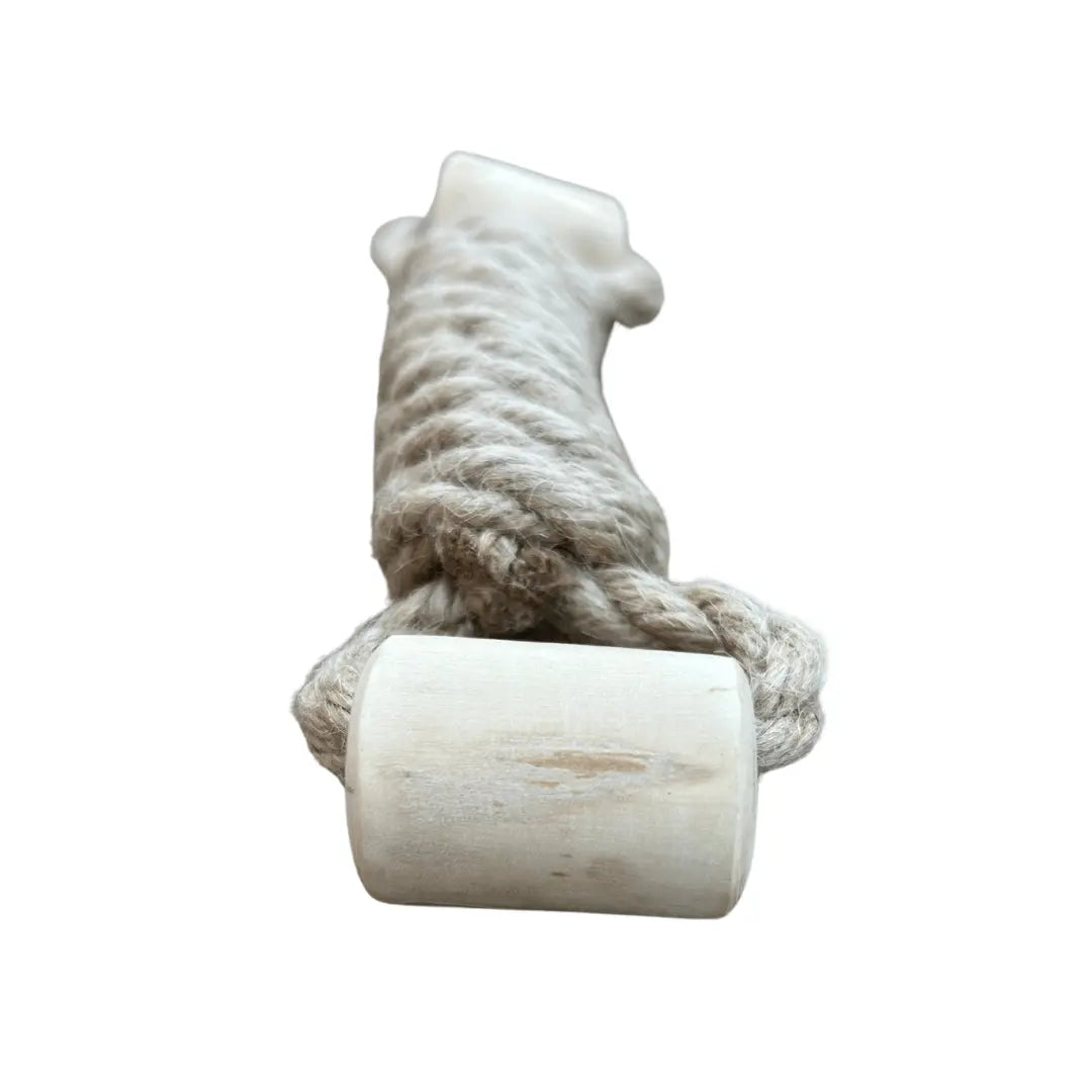 hemp rope + coffee wood toy rōmng
