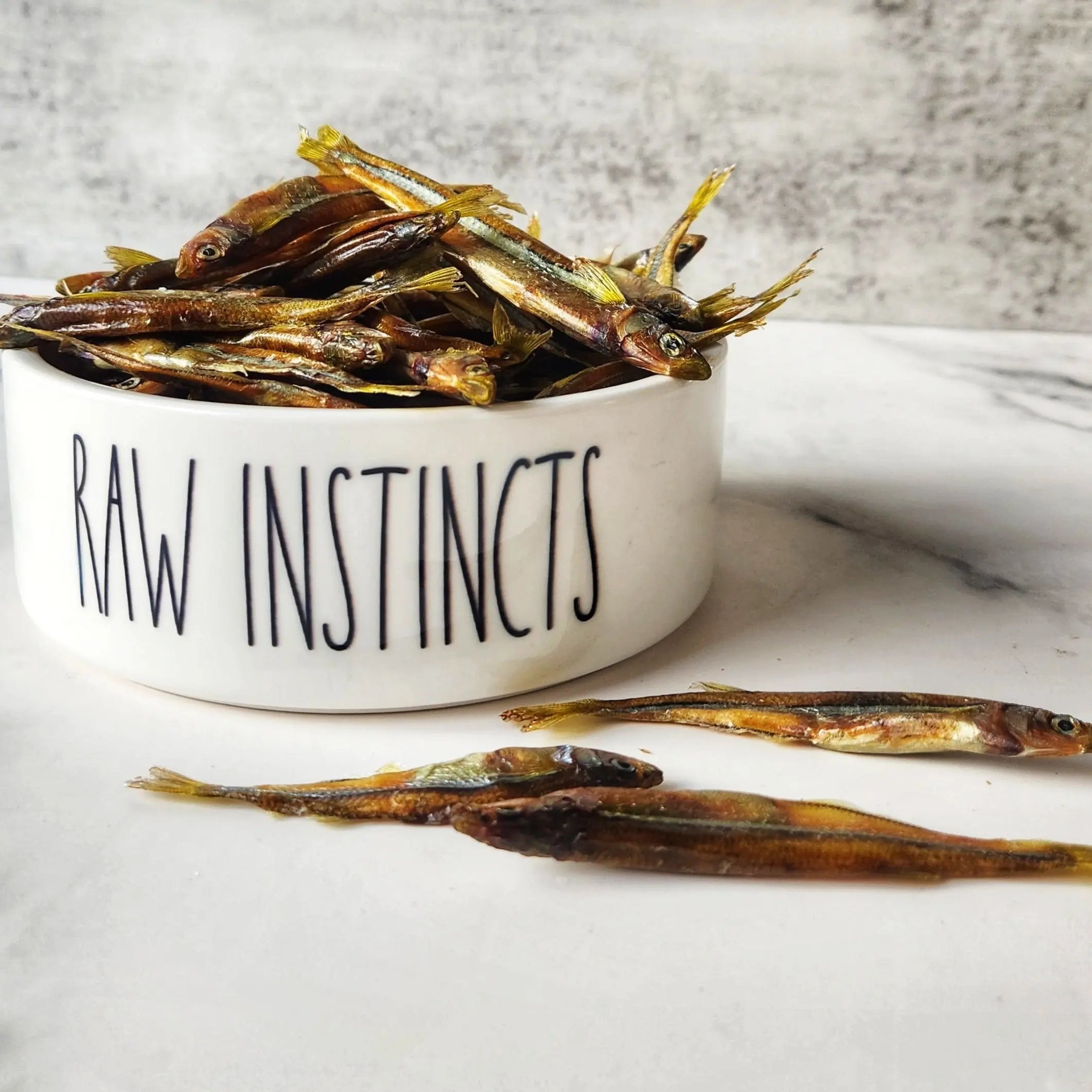 Dehydrated Atlantic Silverside – 2oz | Raw Instincts | Small Batch Florida Fish Treat for Cats & Dogs Raw Instincts