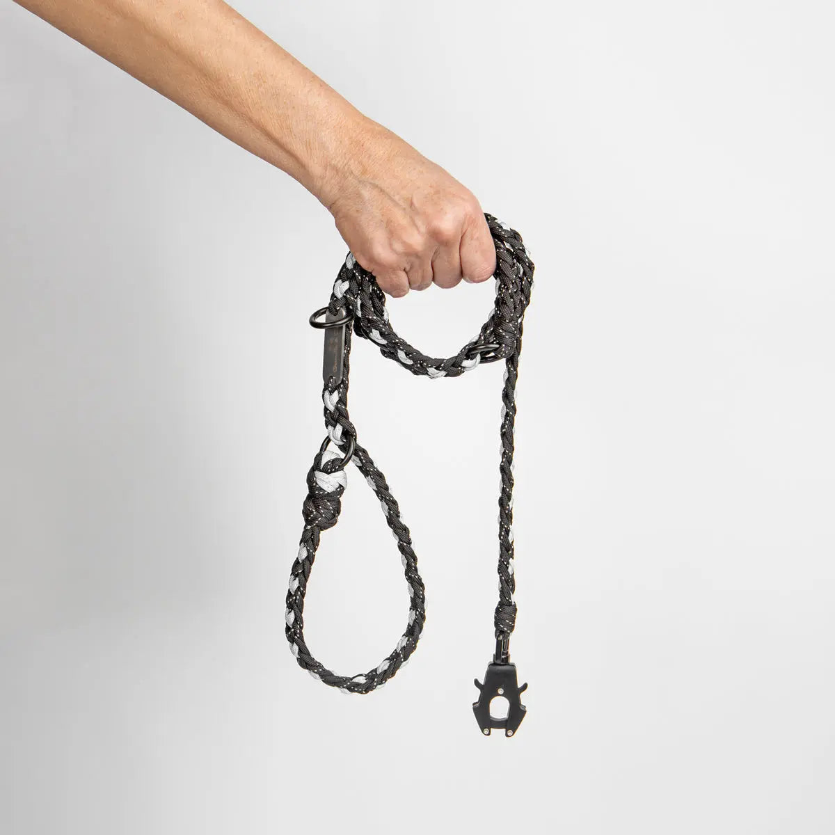Forever Leash Carmella & Rose