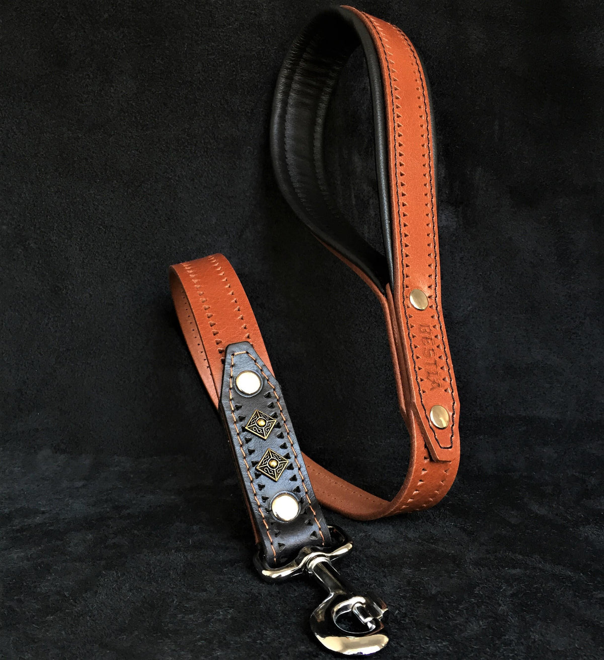 Bestia Balteus Leather Dog Leash – Brown