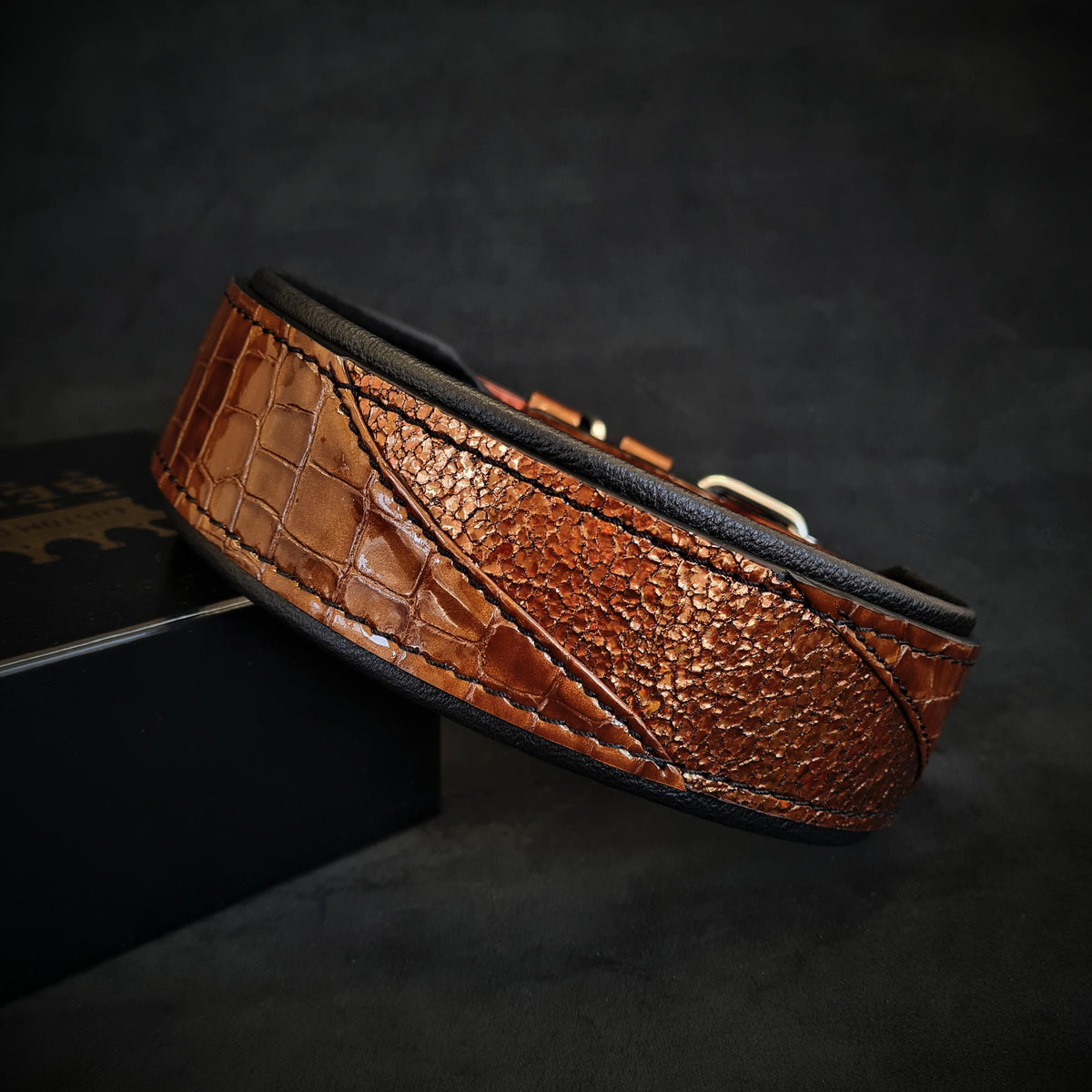 Bestia Korona Leather Dog Collar – Brown