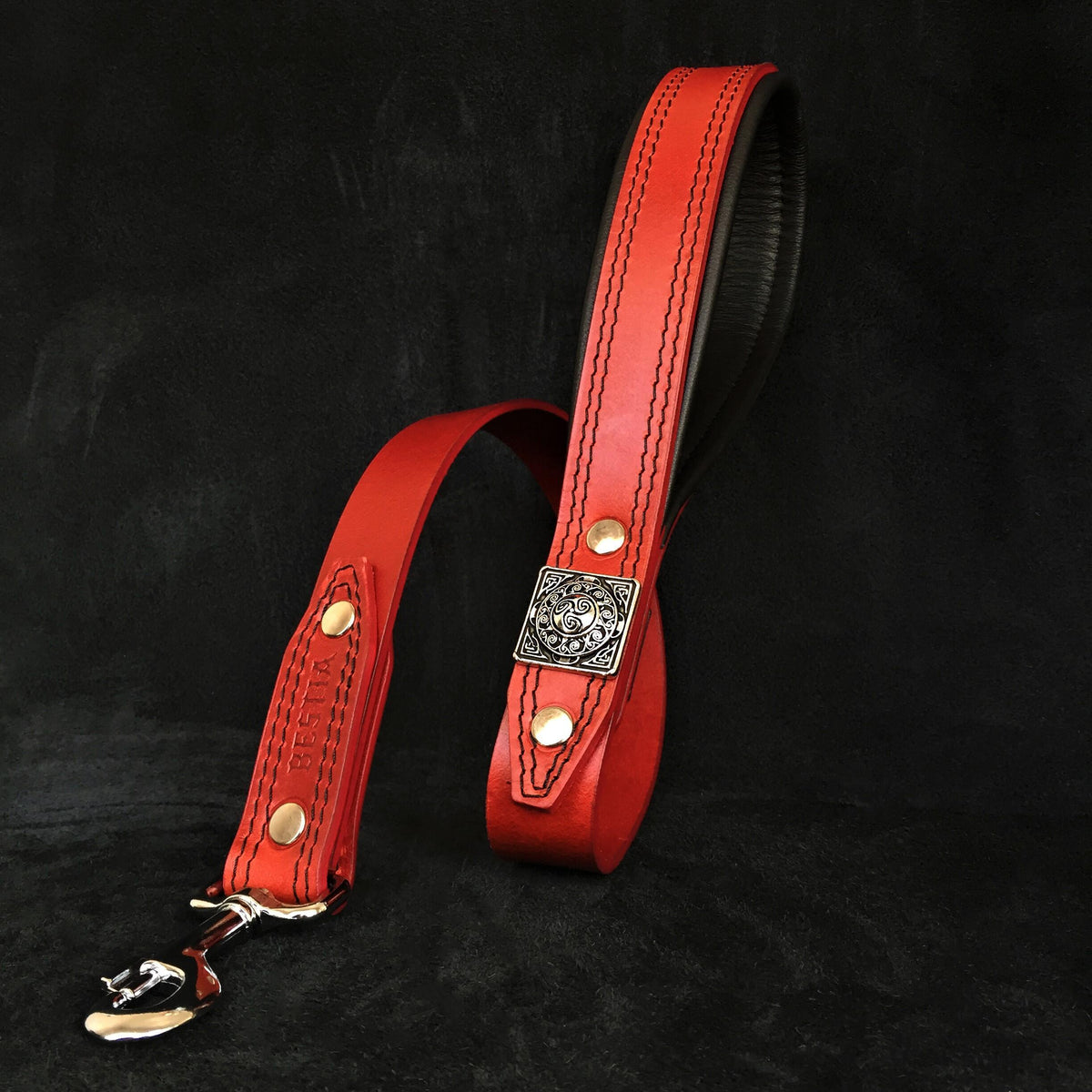 Bestia Eros Leather Dog Leash – Red
