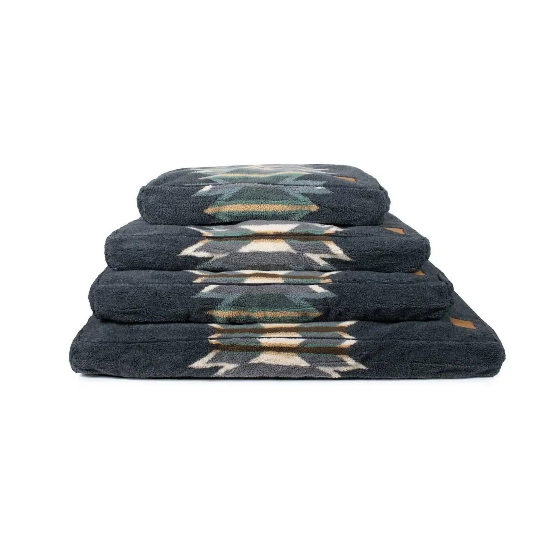 Pendleton Berber Pet Napper w/ Chopped foam Fill K9 Outdoors