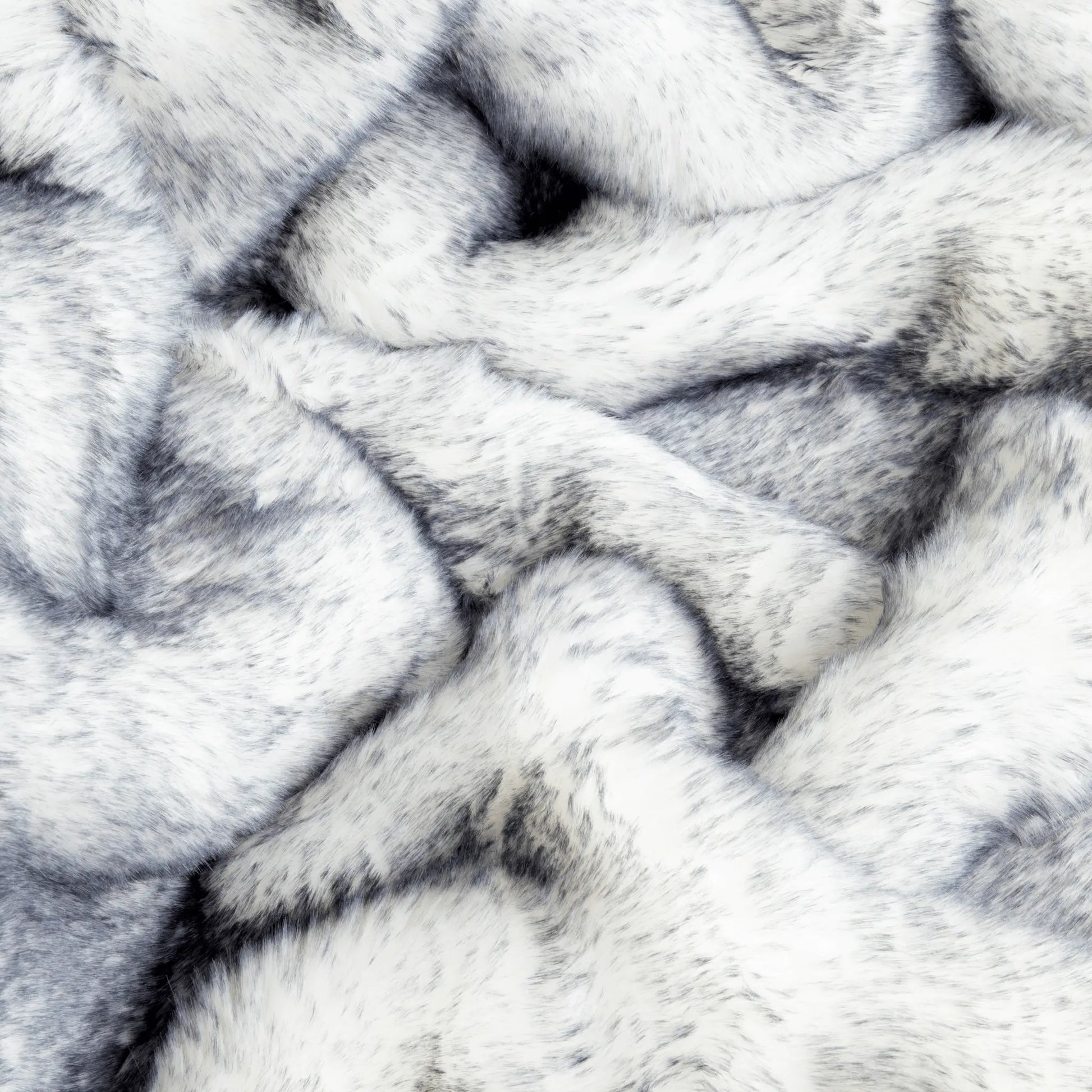 PupProtector™ Luxe Waterproof Faux Fur Blanket - Ultra Plush Arctic Fox Paw.com