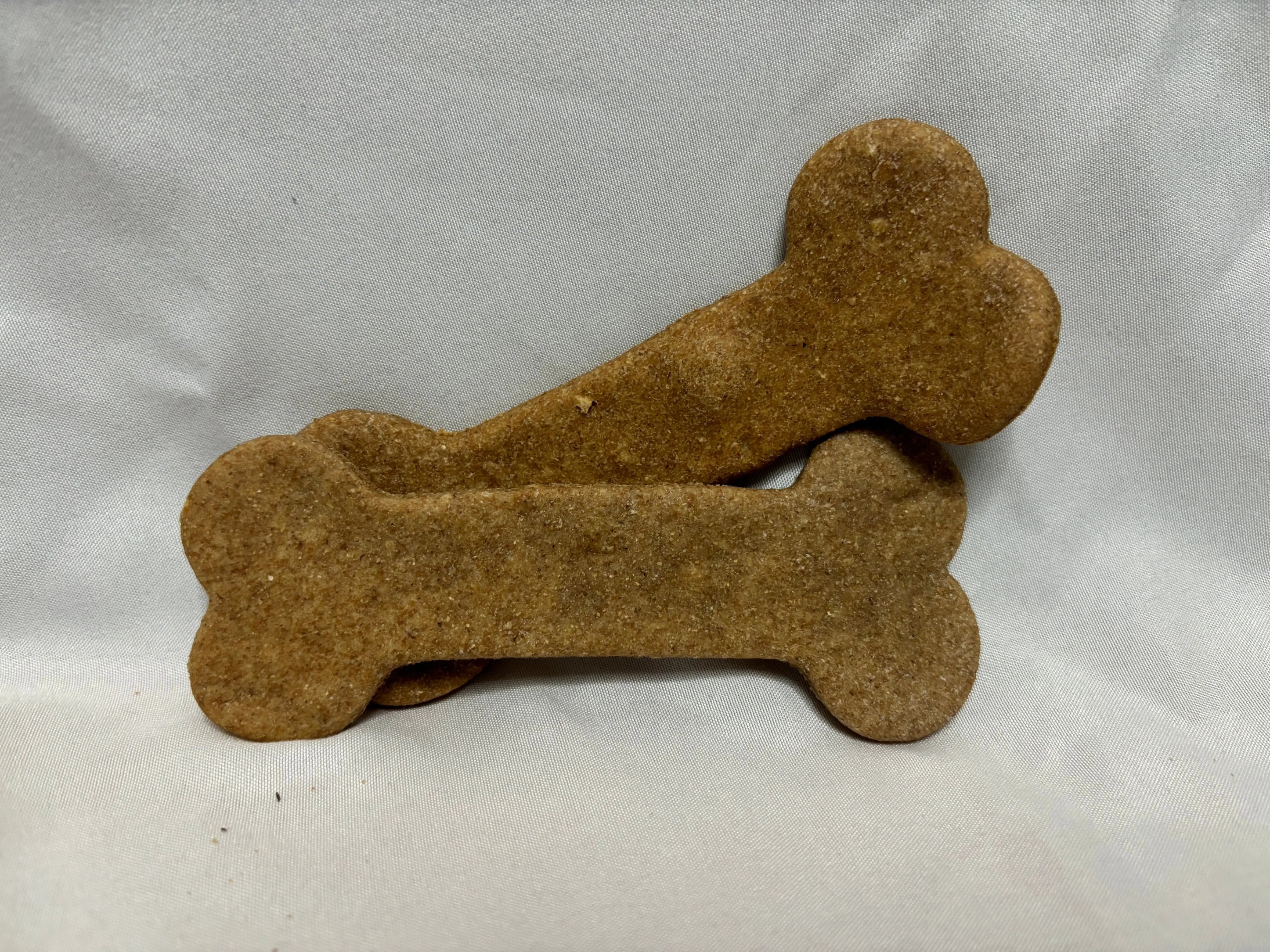2 Large Biscuits- Peanut Butter & Honey - K9 Outdoors