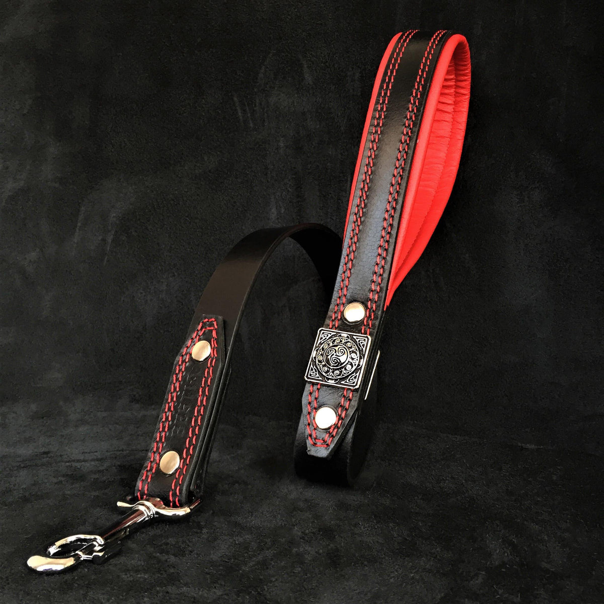 Bestia Eros Leather Dog Leash – Black & Red