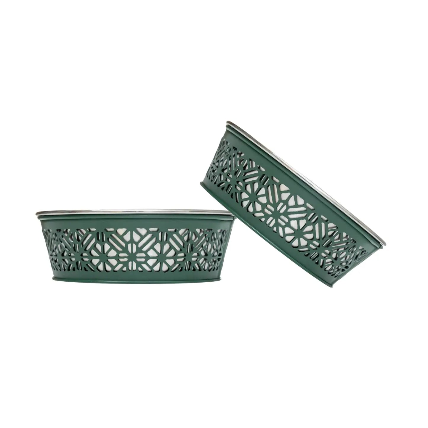Country Living Set of 2 Stainless Steel Dog Bowls – Farmhouse Style, Ideal for Small to Medium Dogs American Pet Supplies