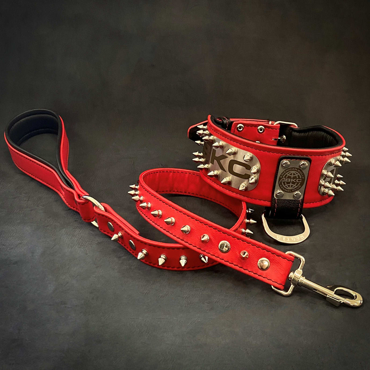 Bestia ABKC Leather Dog Collar