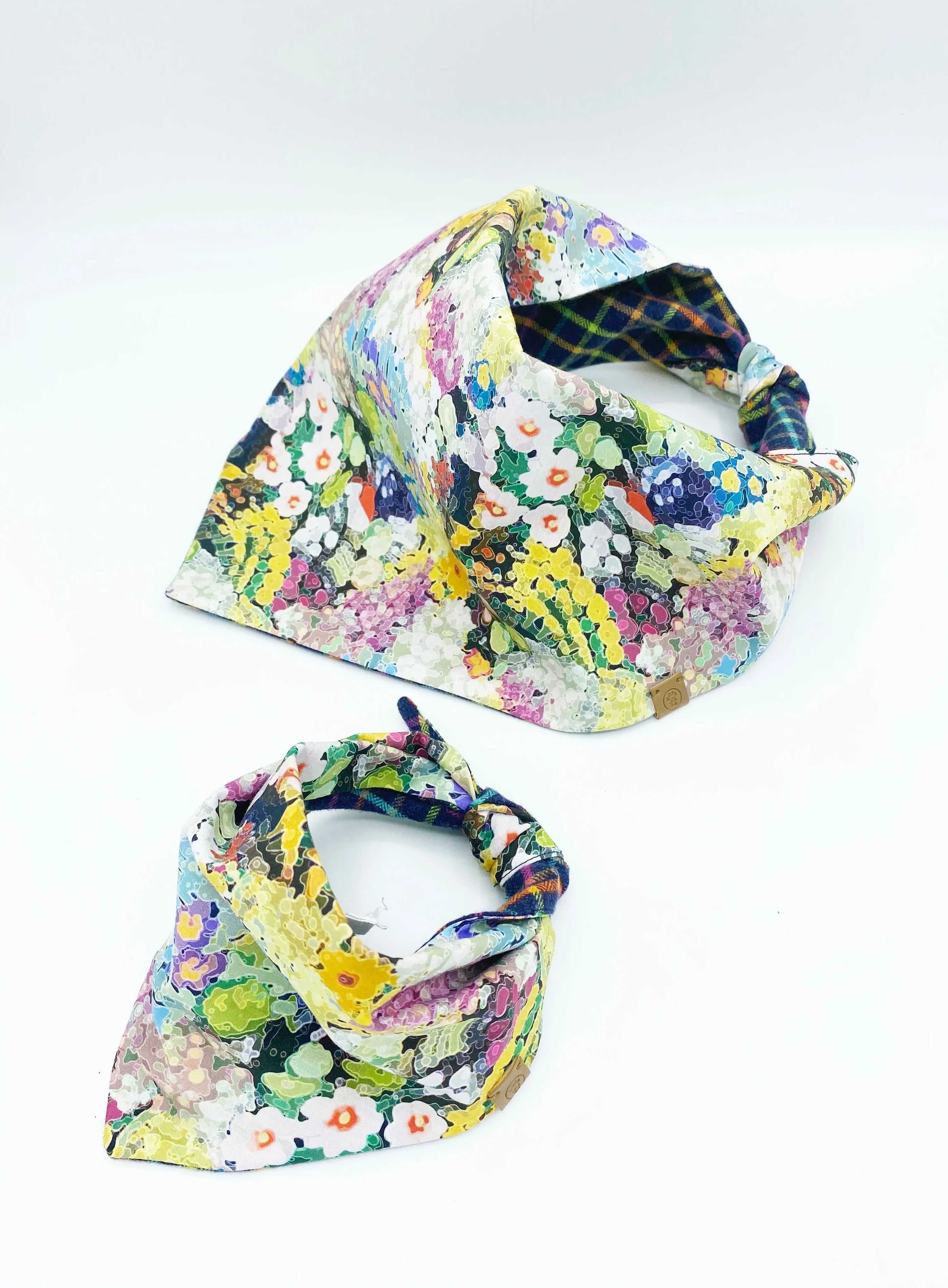 'Brett' Reversible Pet Bandana BESPOKE PAWS
