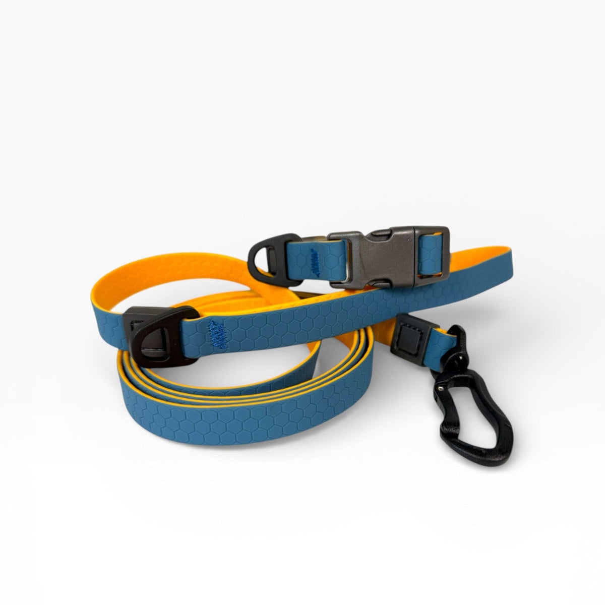 Hexagon Waterproof Collar & Leash Set for Small Dogs - 2 Colors