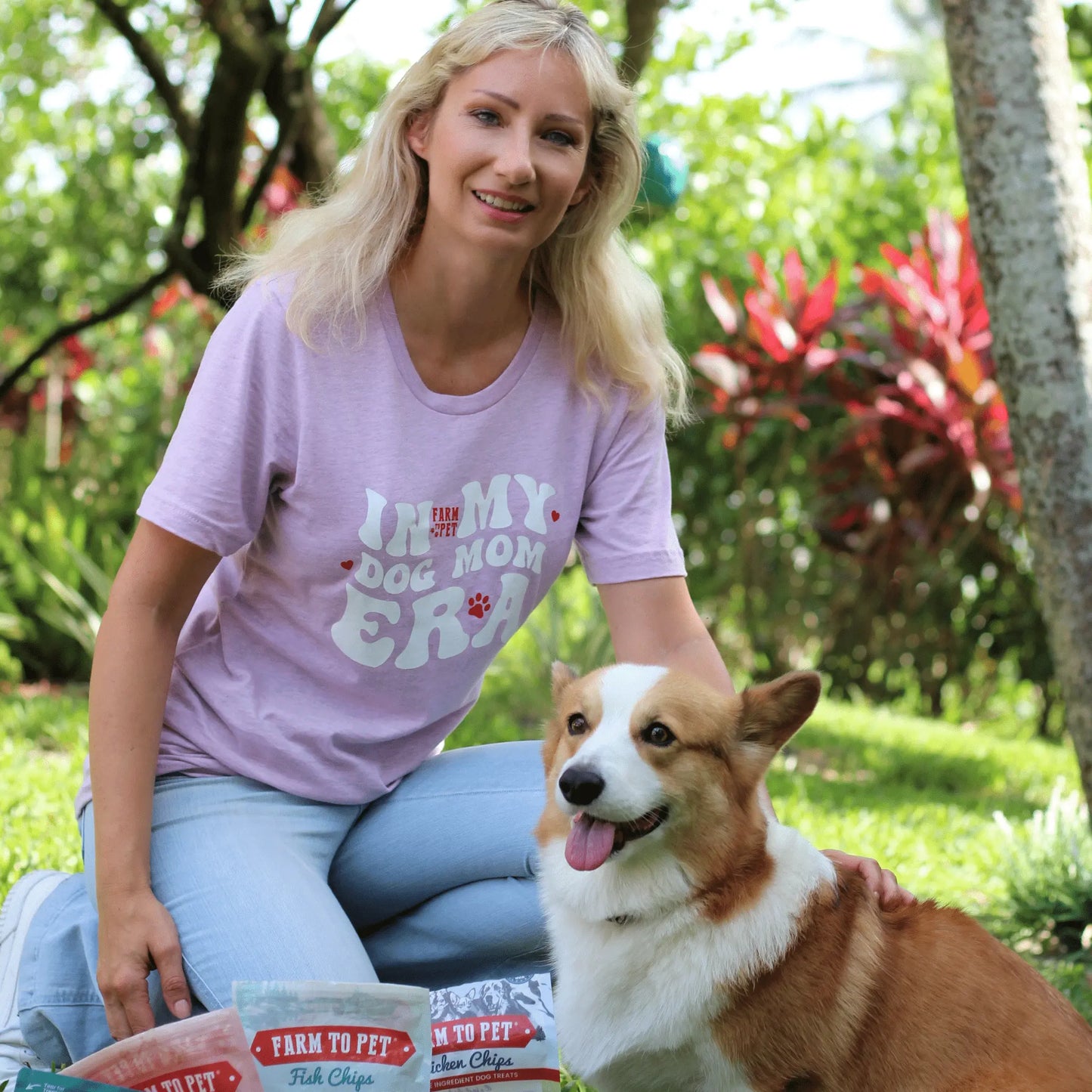 "Dog Mom Era" T-shirt | Paw-fect Gift for Dog Moms Farm To Pet
