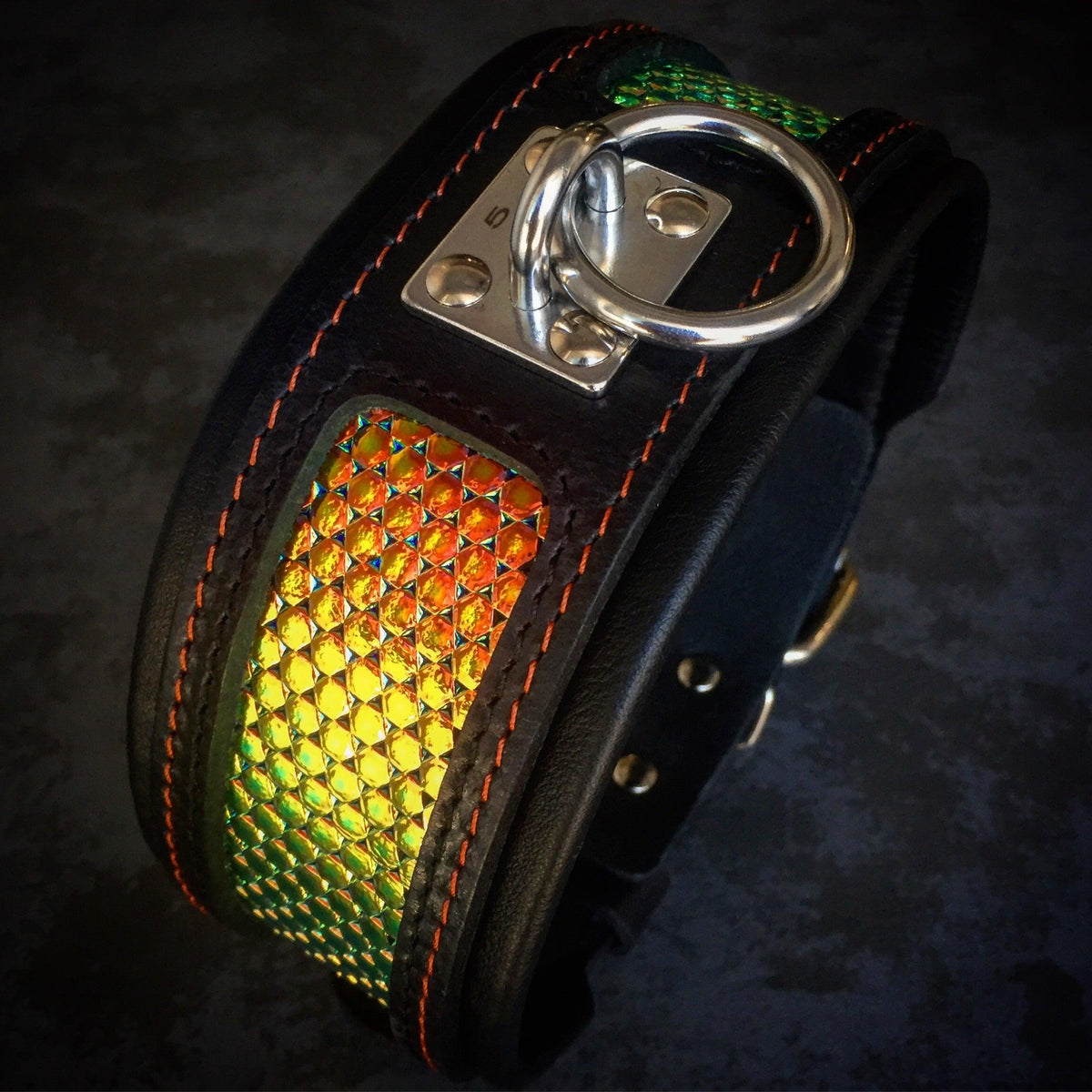 Bestia D'Albertis Leather Dog Collar