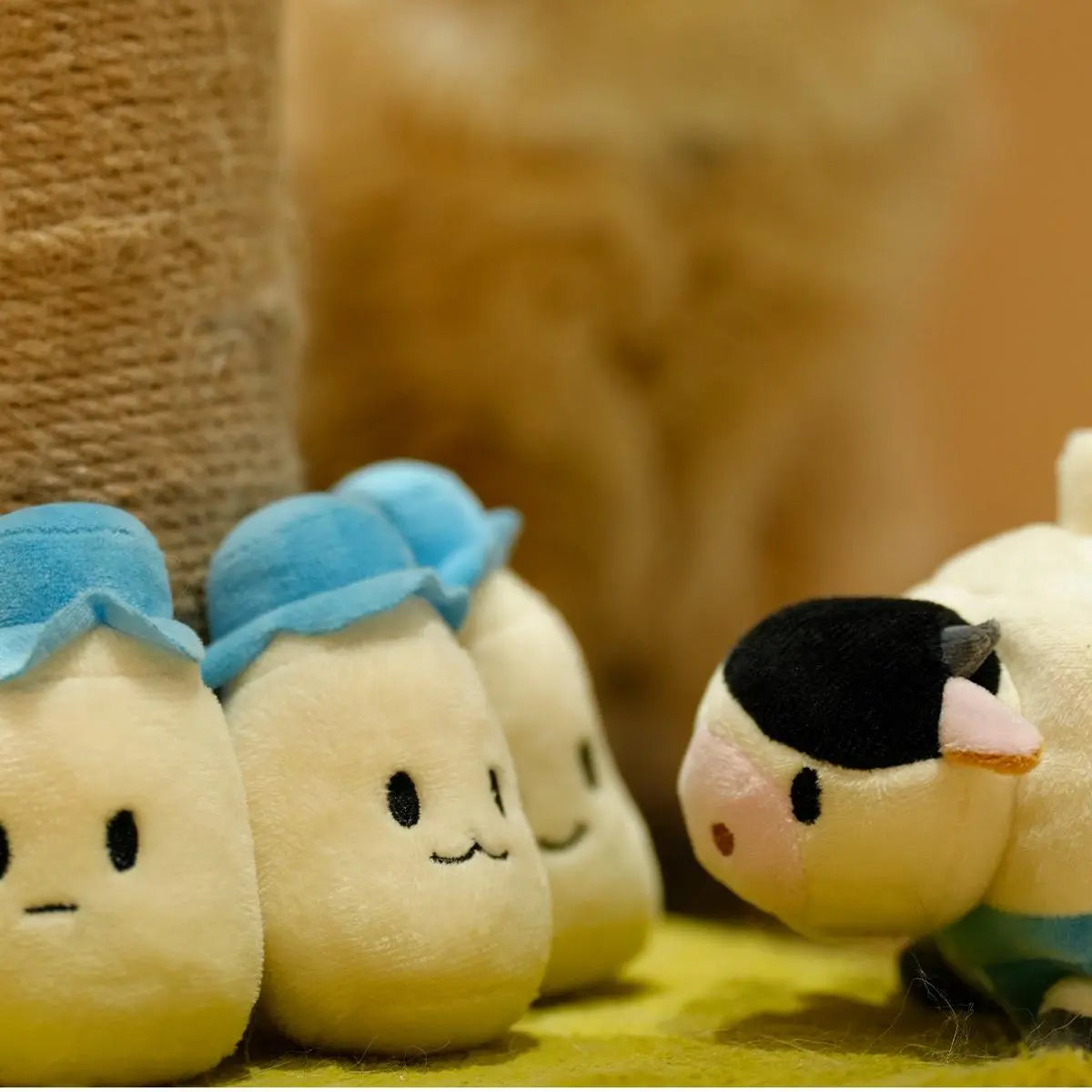 Milou & Lumi Pet Plush Chew Toy - Milk Dr. Milou