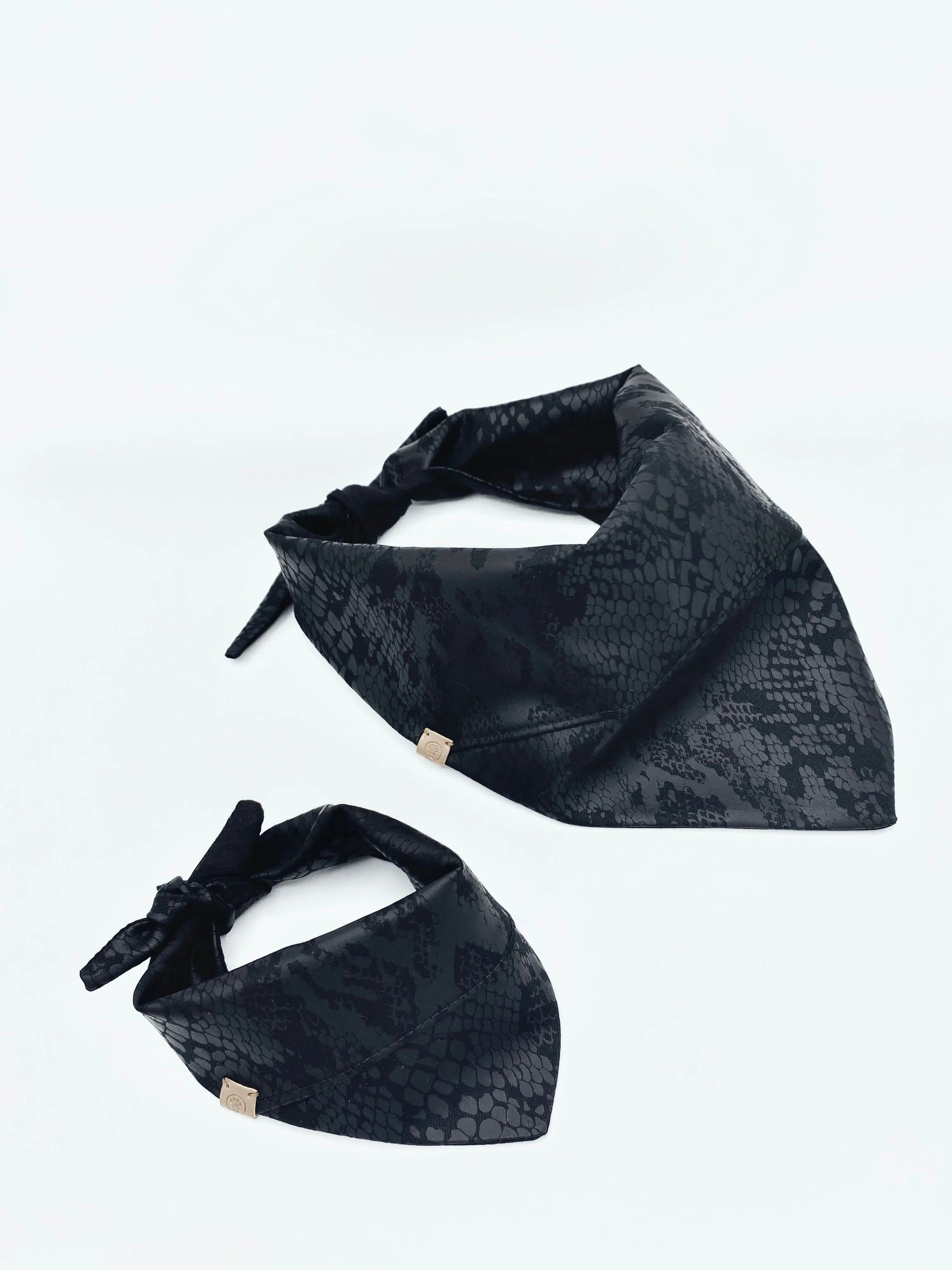 'Andy' Reversible Pet Bandana BESPOKE PAWS
