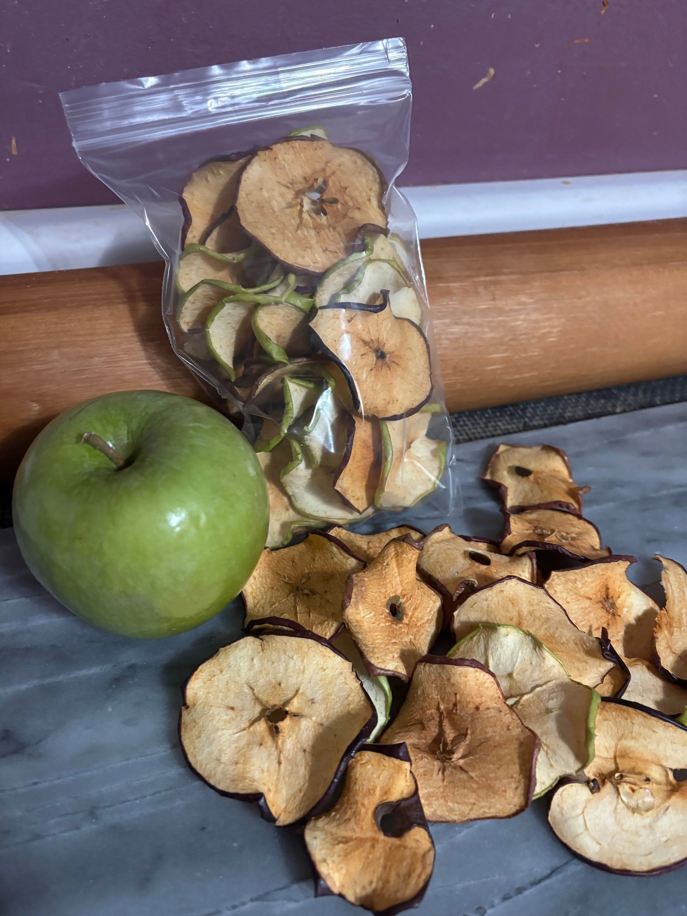 Apple Chips - Large Bag Dogalicious Dog Treats, LLC