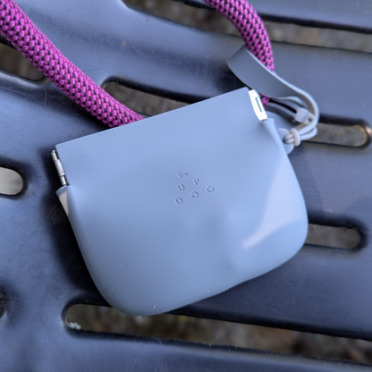 One-Hand Treat Training Pouch Up Dog Shop