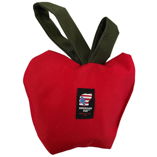 LUCKY DOG $7 Apple Tug American Dog