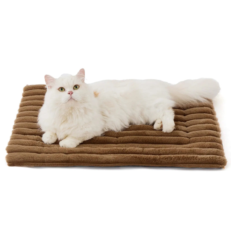 SnuggleHeat™ Self-Warming Pet Bed 🐱✨