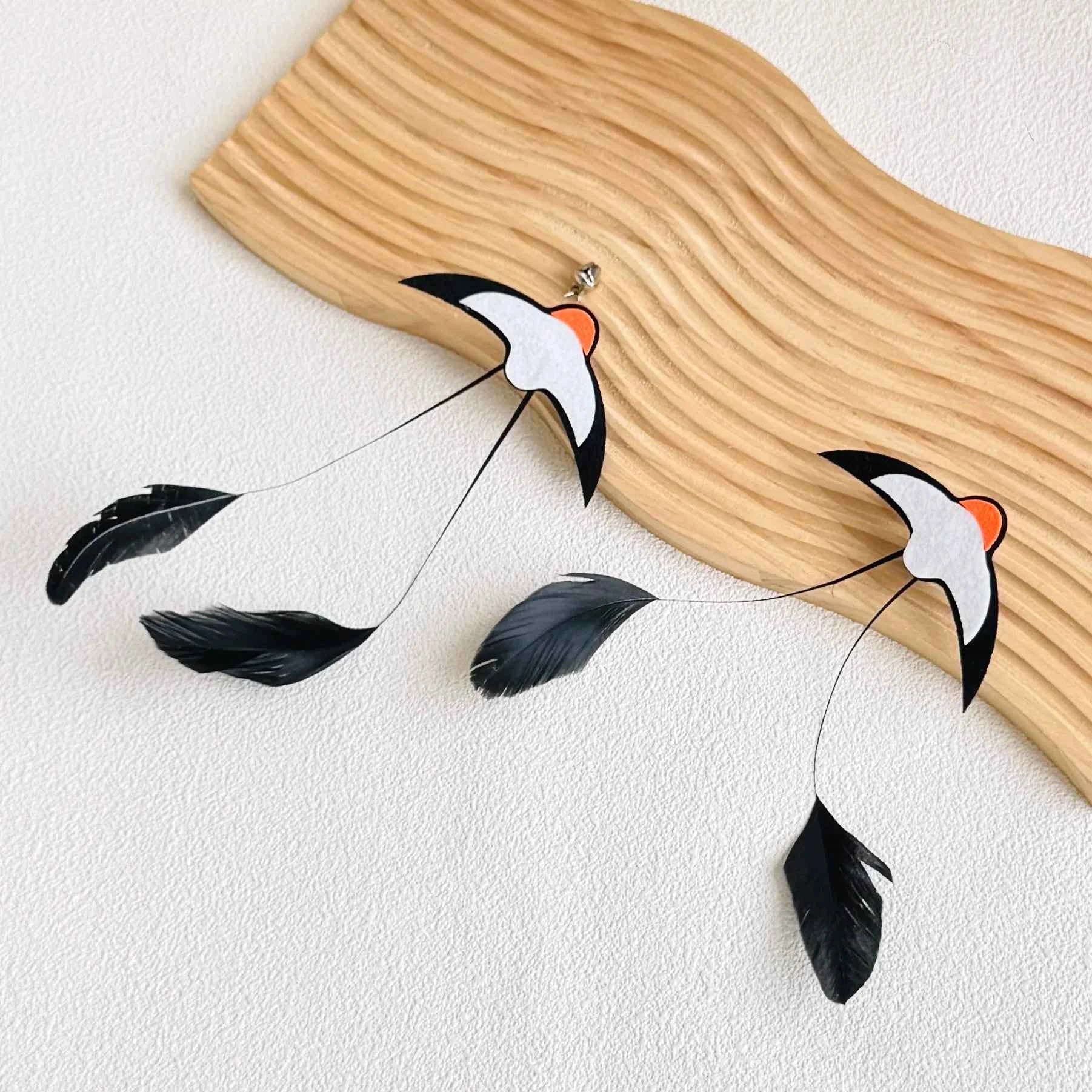 Cat Toys Interactive Funny Simulation Bird Feather with Bell Cat Stick Toy for Kitten Playing Teaser Wand Toy Pet Cats Supplies