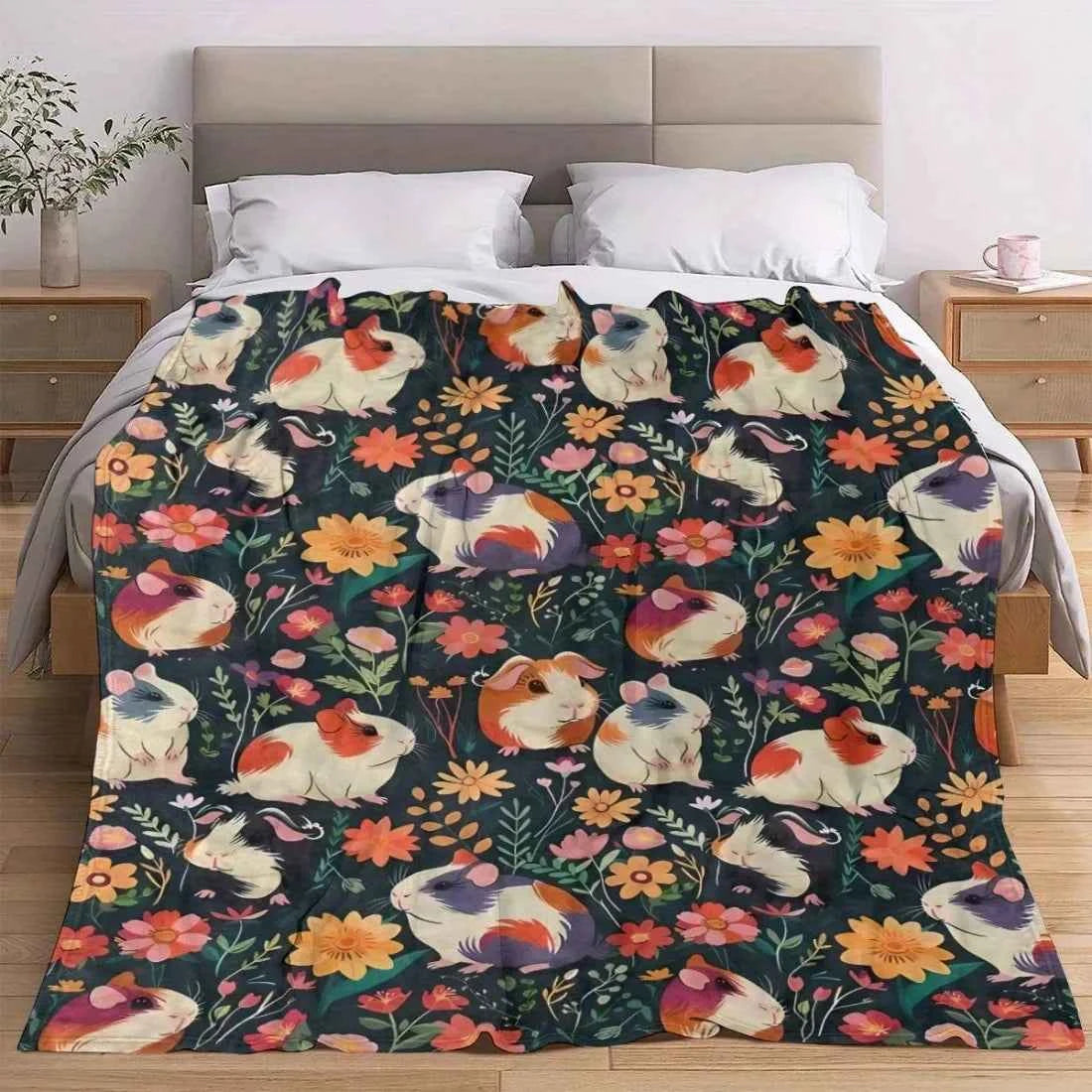 Ultra-Soft Guinea Pig Print Flannel Throw Blanket - Plush, Lightweight, Warm for Couch, Bedroom, Travel | All-Season Comfort, An