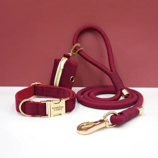 Velvet Holiday Walk Set - Wine Barking Fancy