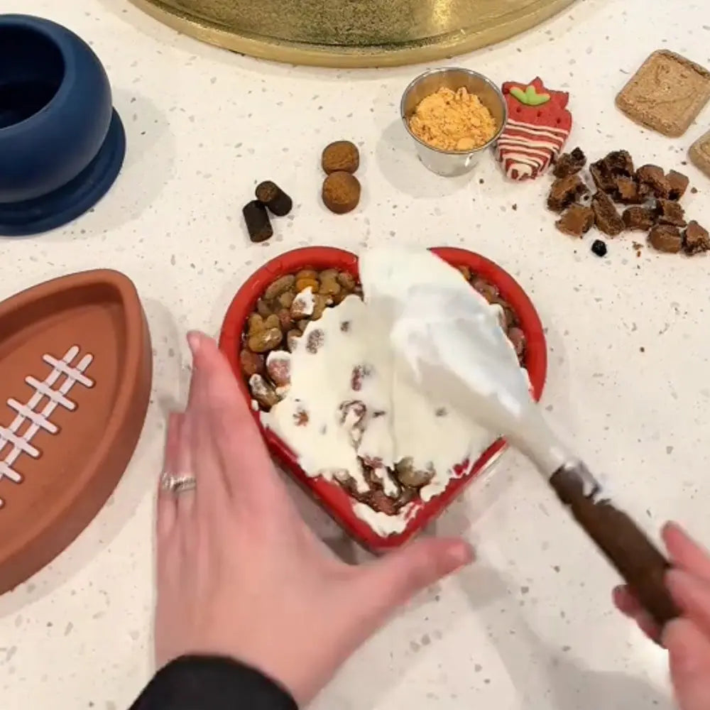 FreezHeart - Durable Heart Enrichment Chew Freezbone