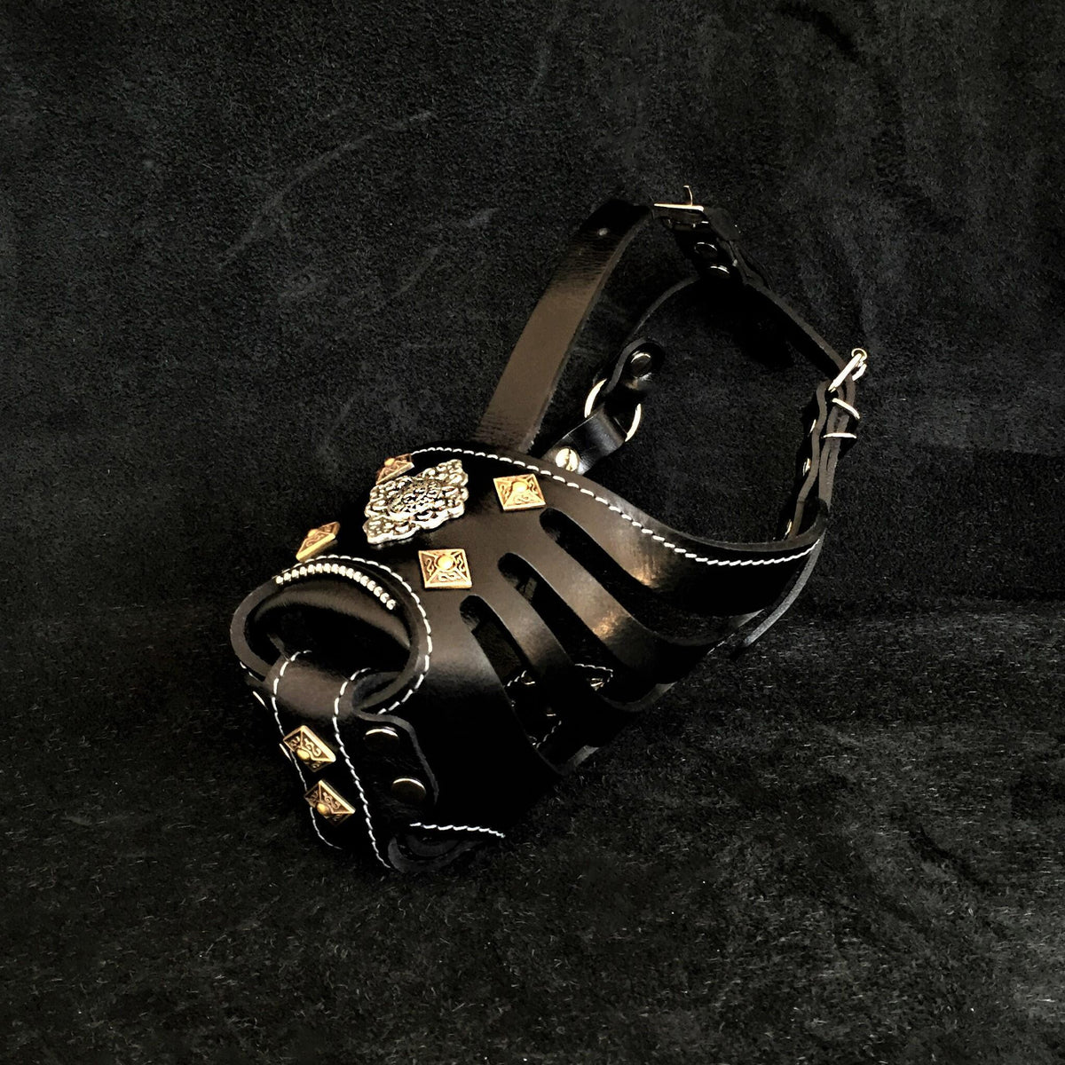 Bestia Aztec Leather Basket Muzzle – Black