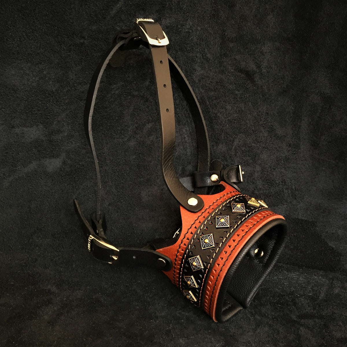 Bestia Balteus Leather Muzzle – Brown