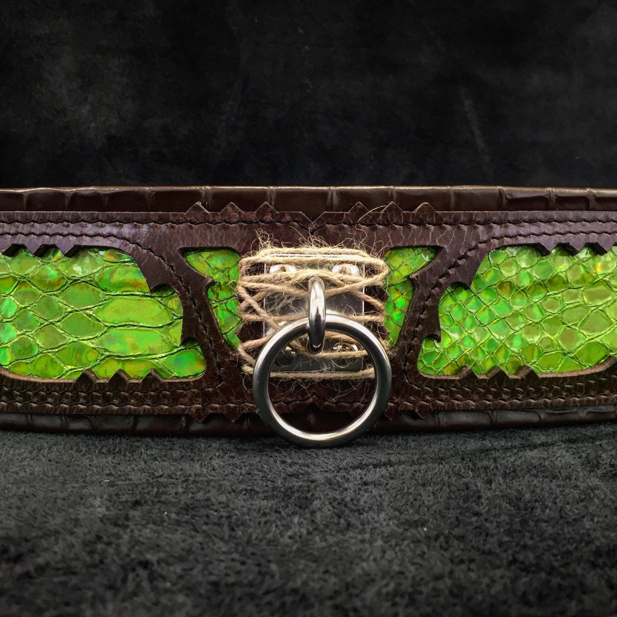 Bestia Venom Leather Dog Collar