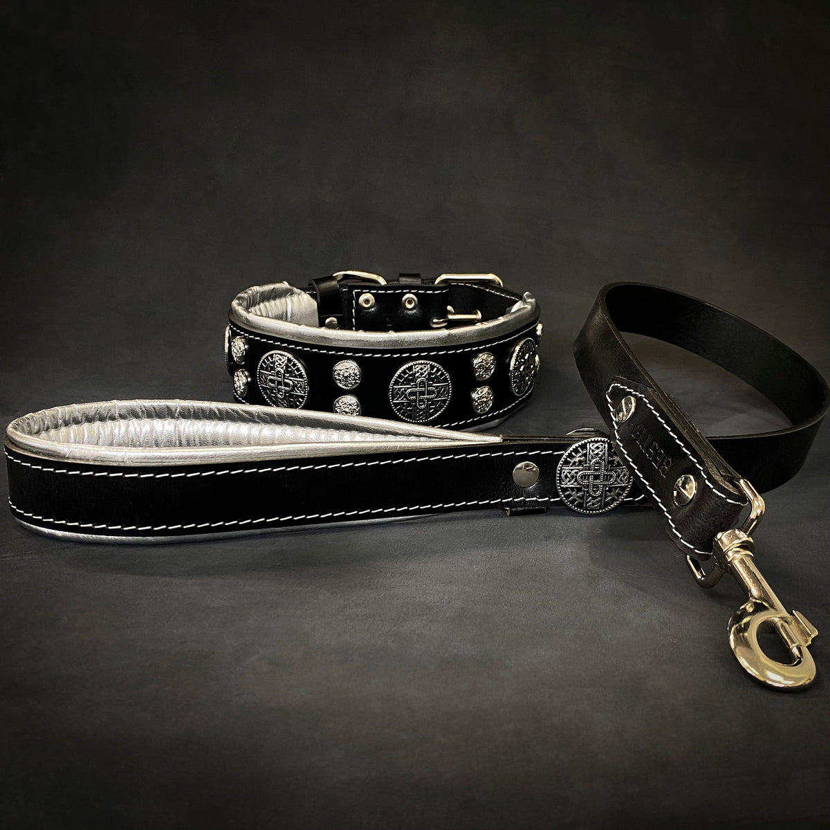 Bestia Hektor Leather Dog Collar