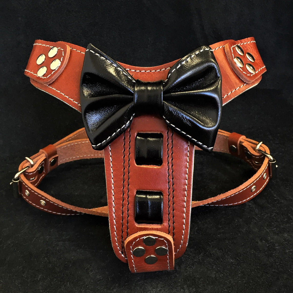 Bestia Bowtie Leather Dog Harness – Brown, Small–Medium Dogs