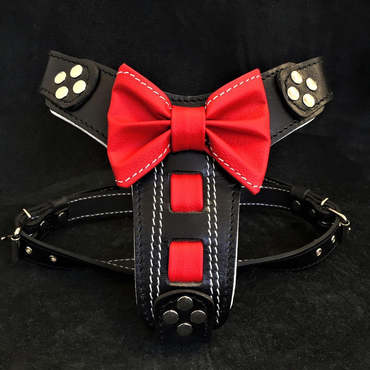Bestia Bowtie Leather Dog Harness – Black, Small–Medium Dogs