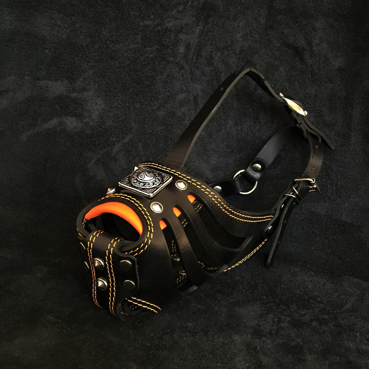 Bestia Eros Leather Basket Muzzle – Black & Orange