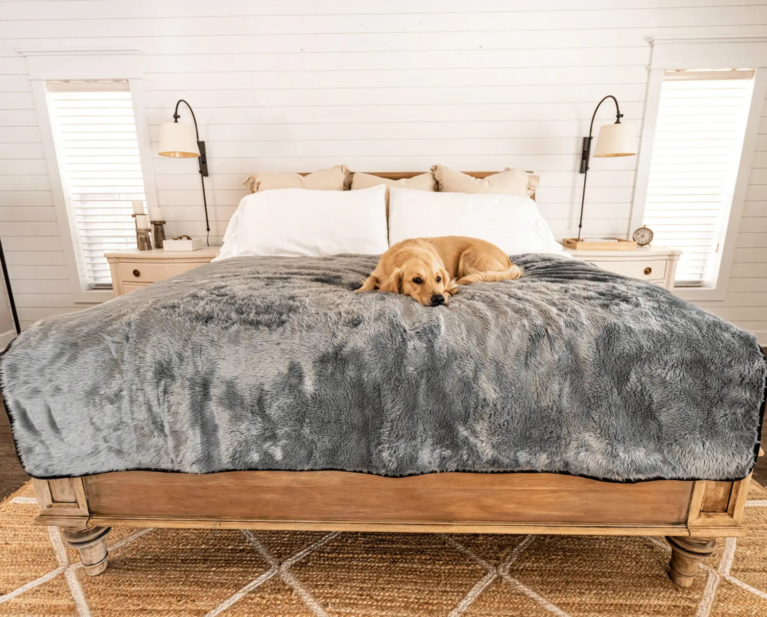PupProtector™ Summer Short Fur Waterproof Throw Blanket - Charcoal Grey Paw.com