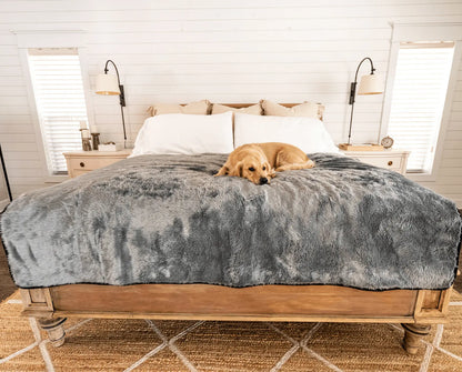 PupProtector™ Summer Short Fur Waterproof Throw Blanket - Charcoal Grey Paw.com