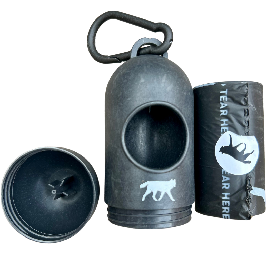 Compostable Dog Poop Bags + Bamboo Dispenser rōmng